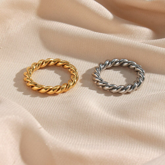 2022 Fashion Simple Dainty Twist Ring For Women Female Finger Rings Romantic Birthday Gift Fashion Gold Tarnish Free Jewelry