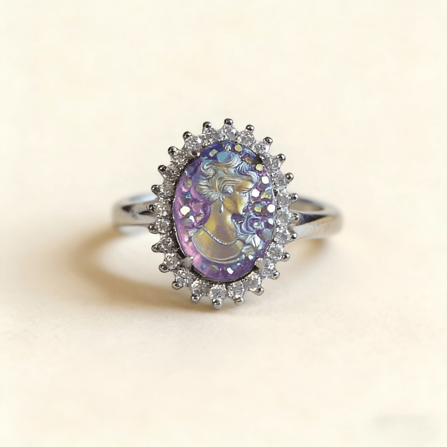 French Retro Purple Cameo Ring | Handcrafted with Swarovski Crystals | Anxiety Relief Amethyst Jewelry - Doraflora