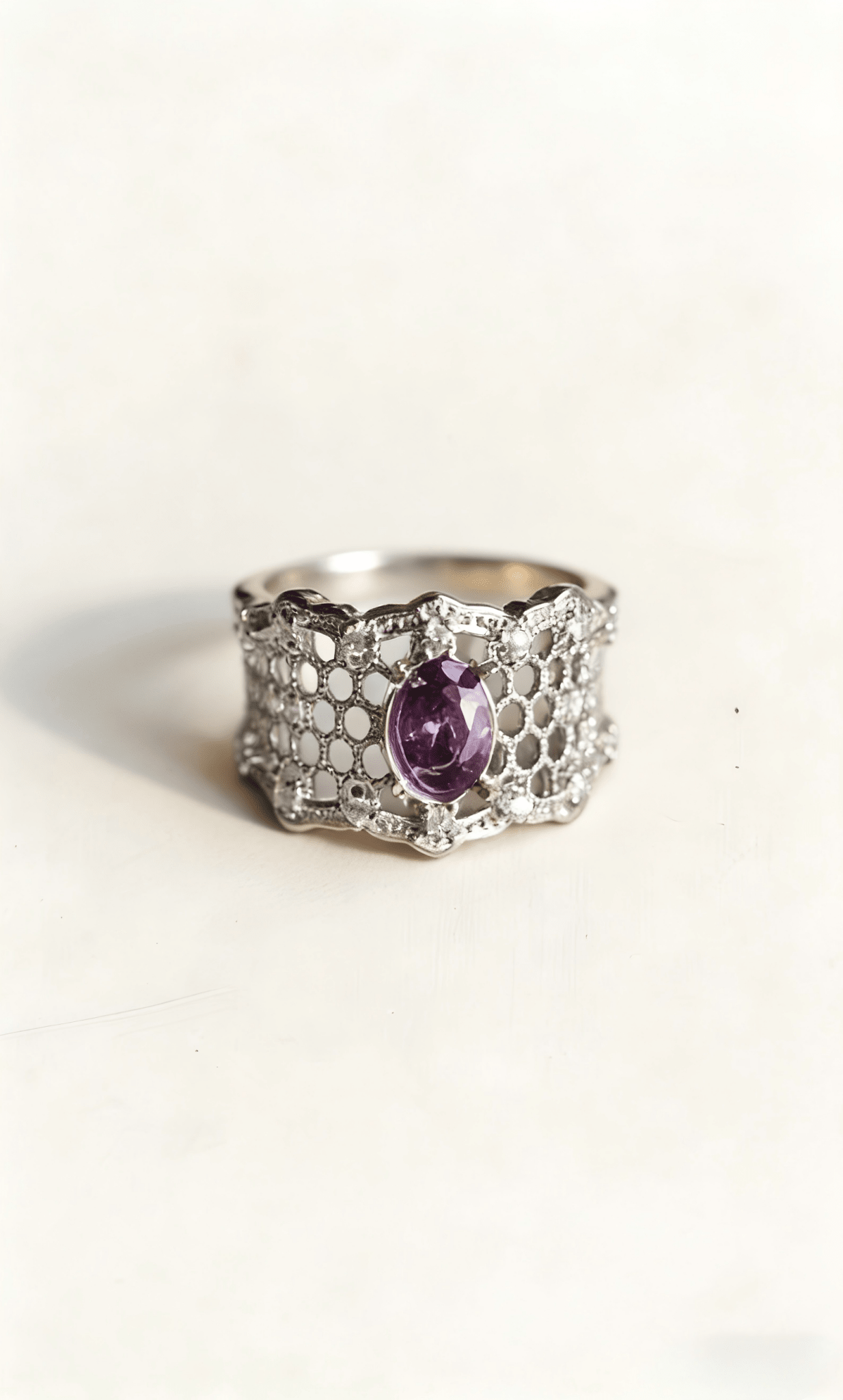 Vintage Filigree Purple Amethyst Ring - Doraflora