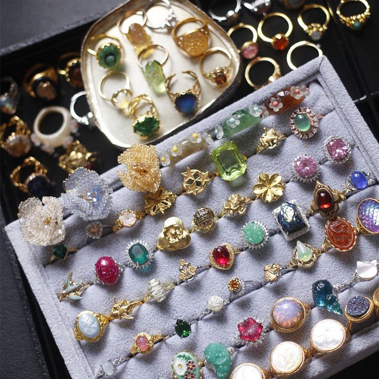 Vintage Moon Face Ring | 14K Gold Filled | Mother of Pearl Old Money Jewelry - Doraflora